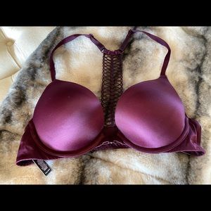 Victoria Secret Bombshell Bra 34A